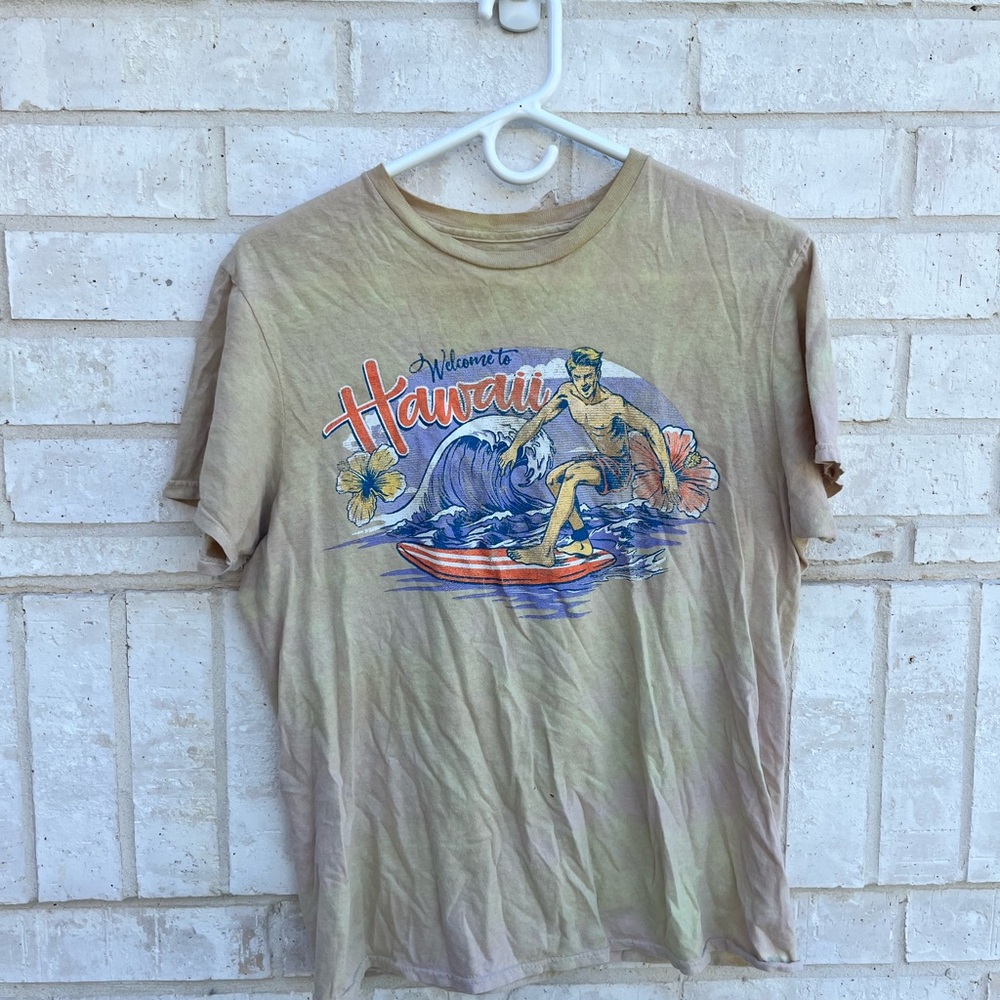 Hawaiian-themed Tee